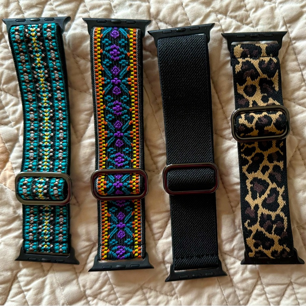 4 Apple Watch bands